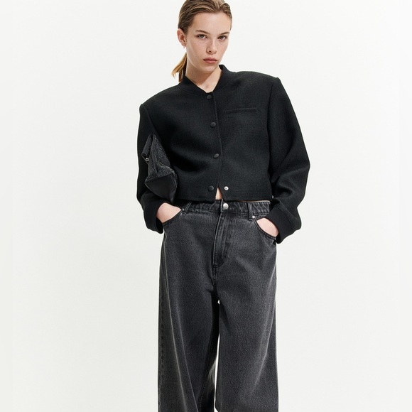 H&M Jackets & Blazers - H&M Black Textured Bomber Jacket cardigan black tweed size small